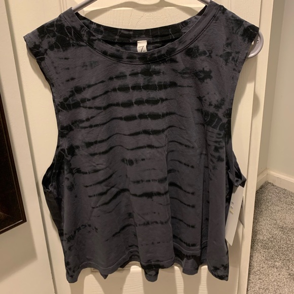 Zella Muscle tee grey and black NWT - Picture 2 of 4